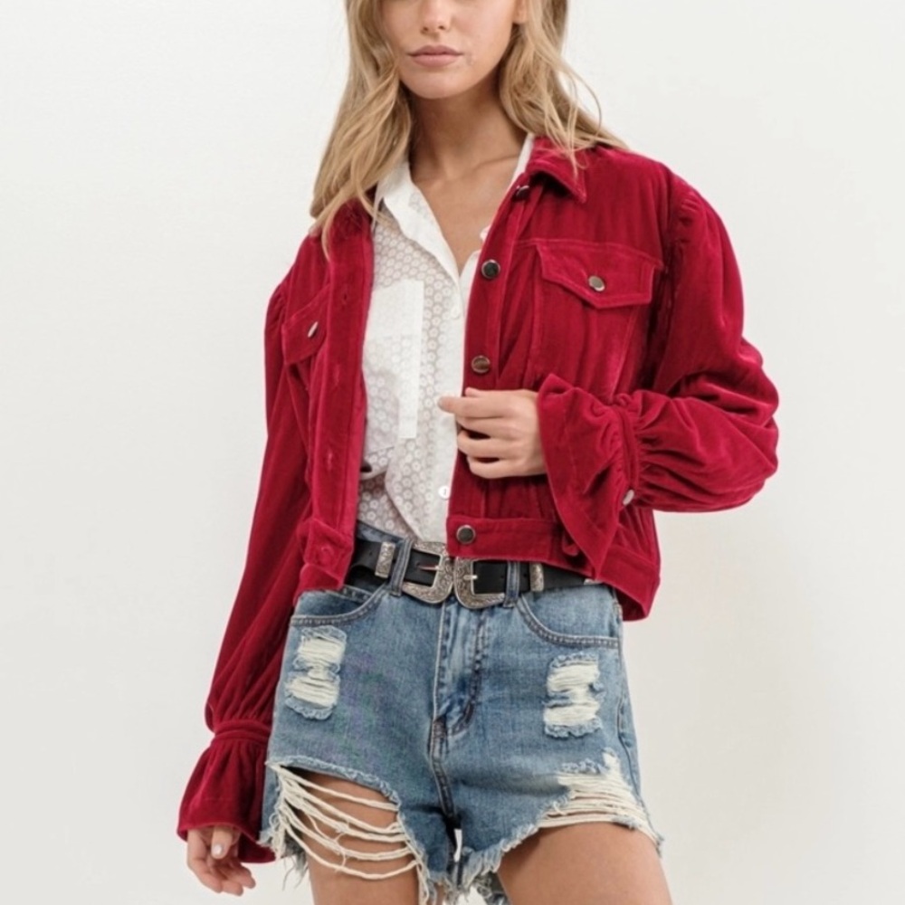 Velvet Puff Peet Sleeve Button Up Crop Jacket in Red